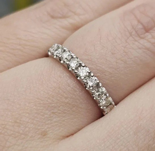 Кольцо Deimantas 108178909 17р 1гр 0,555ct 0,84ct. купить,NaN