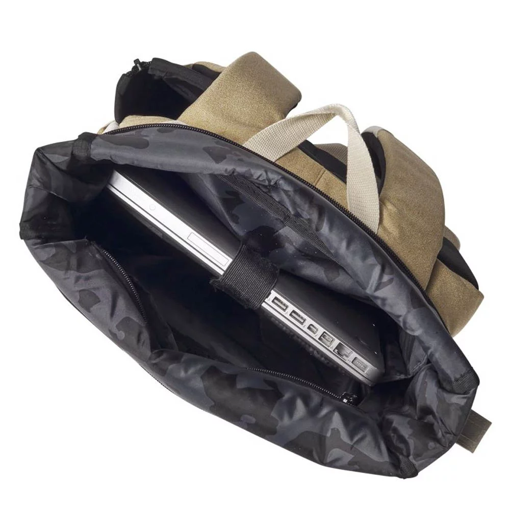 Рюкзак Wilson Lifestyle Foldover бело-бежевый купить,NaN