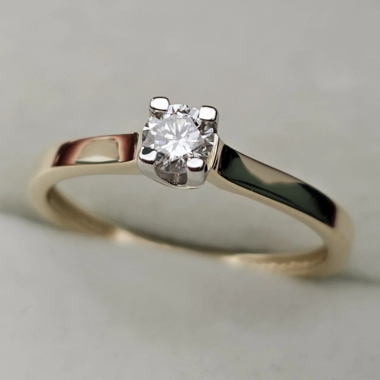 Кольцо Deimantas 108193086 16р 1,43гр 0,164ct. купить,NaN