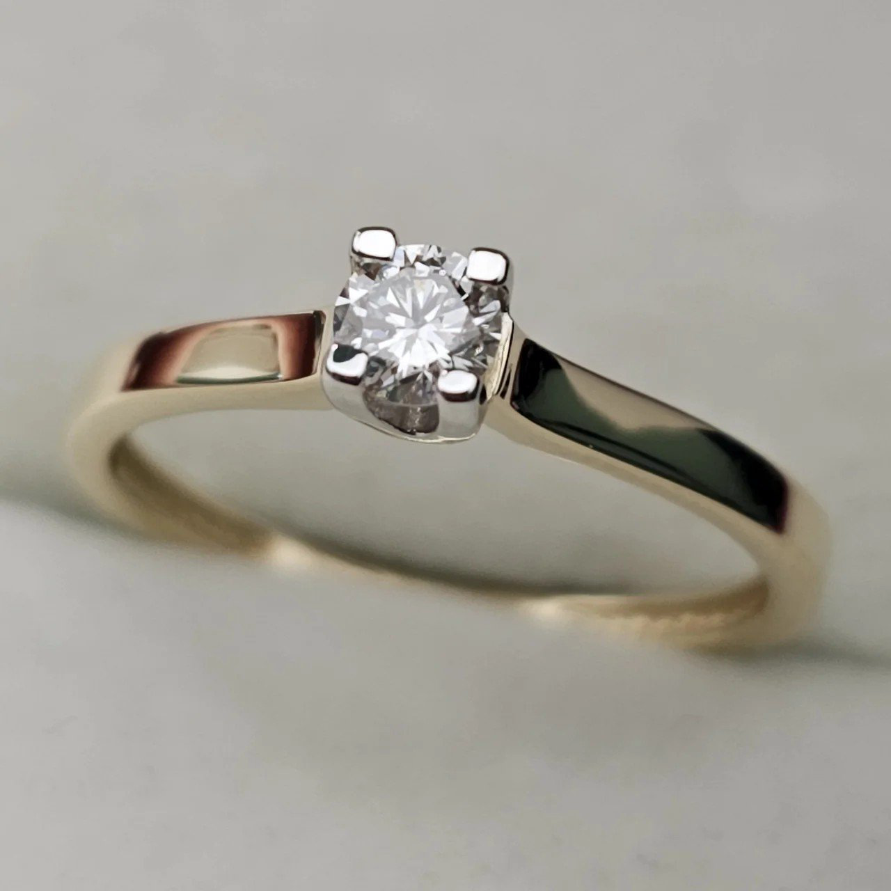Кольцо Deimantas 108193086 16р 1,43гр 0,164ct. купить,NaN