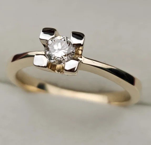 Комплект Deimantas 108186572 18р 0,32ct 0,392ct. купить,NaN