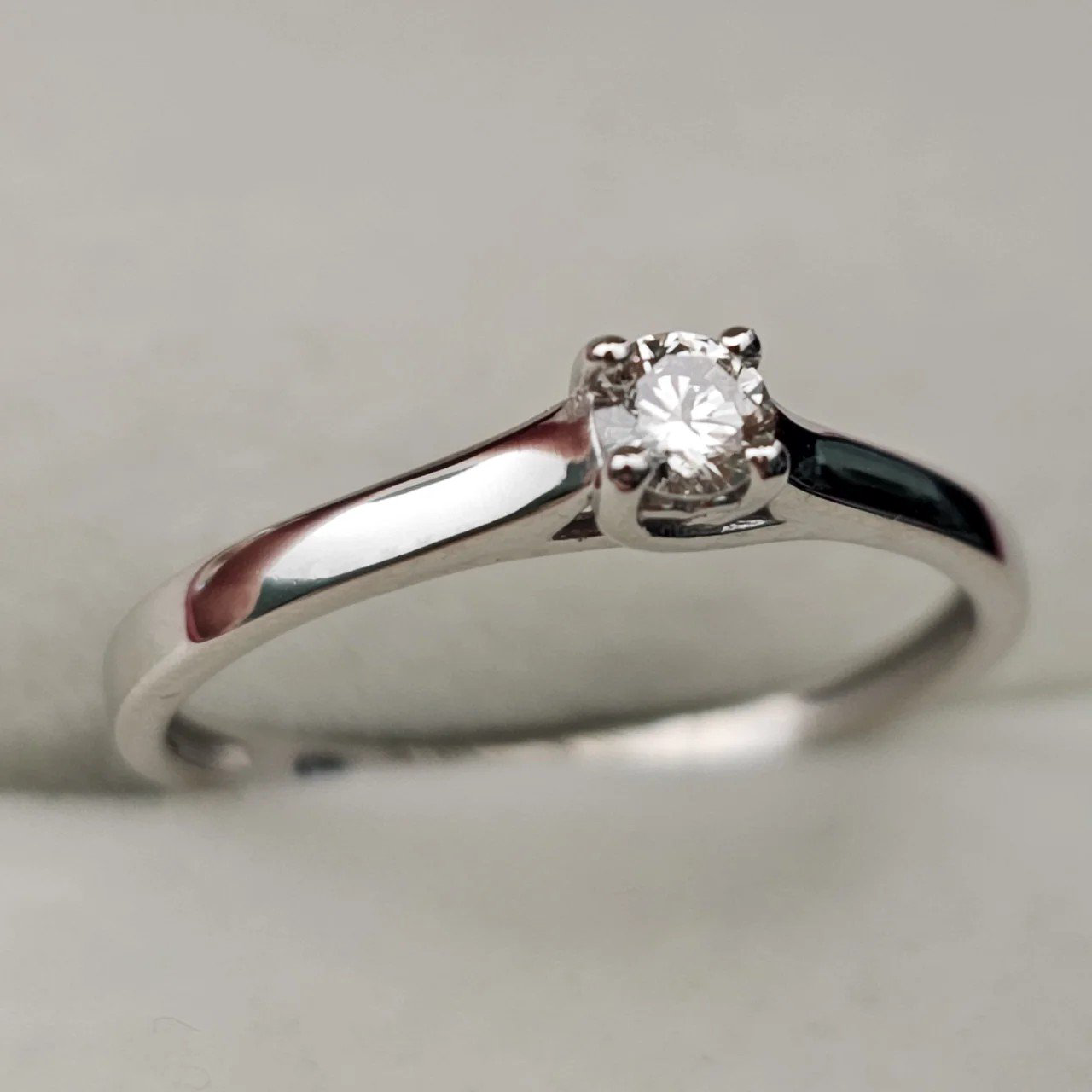 Кольцо Deimantas 108192893 15,5р 0,137ct. купить,NaN