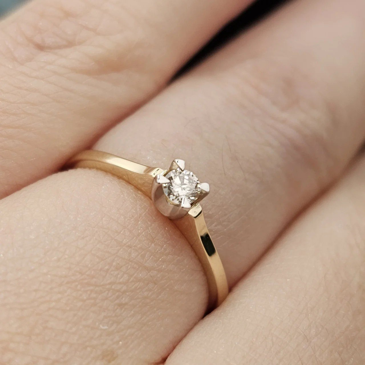 Кольцо Deimantas 108194631 15р 1,41гр 0,102ct. купить,NaN