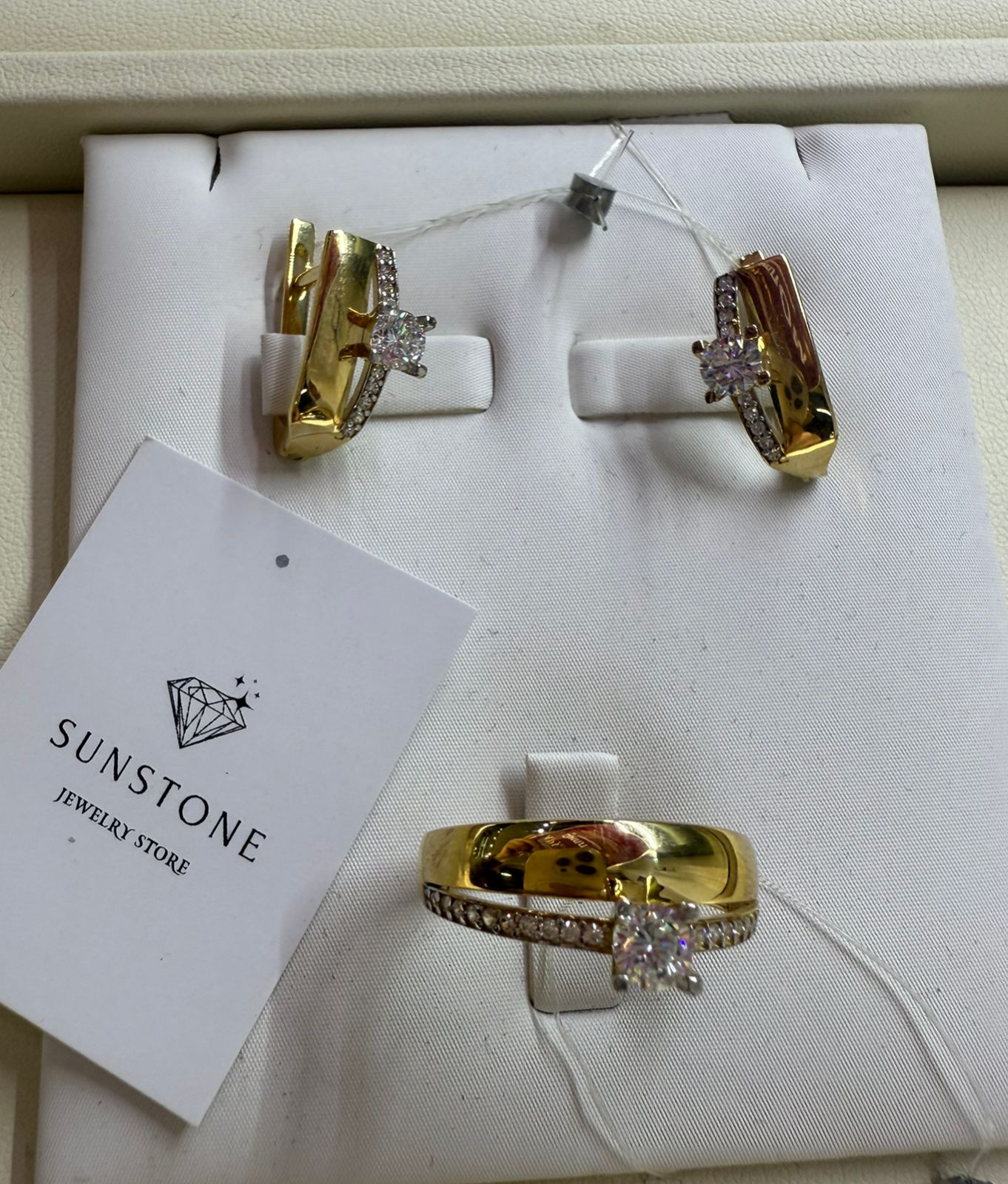 Комплект Sunstone S566 золото 6.63гр 19.5р купить,440000