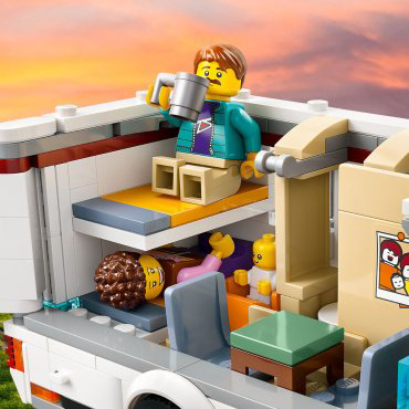 LEGO Приключения в отпуске в доме на колесах 60454, деталей 385 шт купить,22710