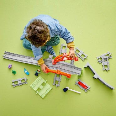 LEGO Набор для расширения Железнодорожный мост и пути 10426, деталей 42 шт - ForteMarket LEGO Набор для расширения Железнодорожный мост и пути 10426, деталей 42 шт купить,0