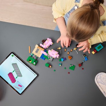 LEGO Вишневый сад в цвету Minecraft 21260, деталей 304 шт купить,NaN