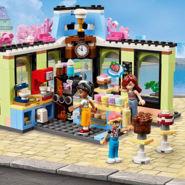 LEGO Кафе в Хартлейк-Сити Friends 42618, деталей 426 шт купить,NaN
