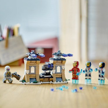 LEGO Железный Человек и легион против солдат Гидры Marvel 76288, деталей 135 шт купить,NaN