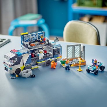 LEGO Полицейский передвижной грузовик криминалистической лаборатории CITY 60418, деталей 674 шт