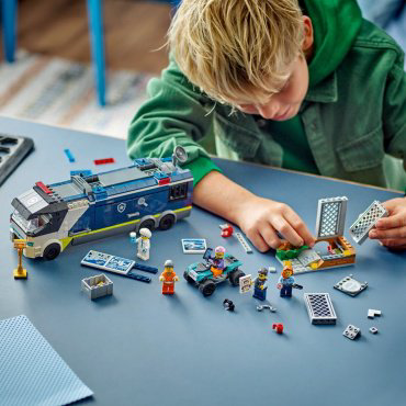 LEGO Полицейский передвижной грузовик криминалистической лаборатории CITY 60418, деталей 674 шт купить,NaN