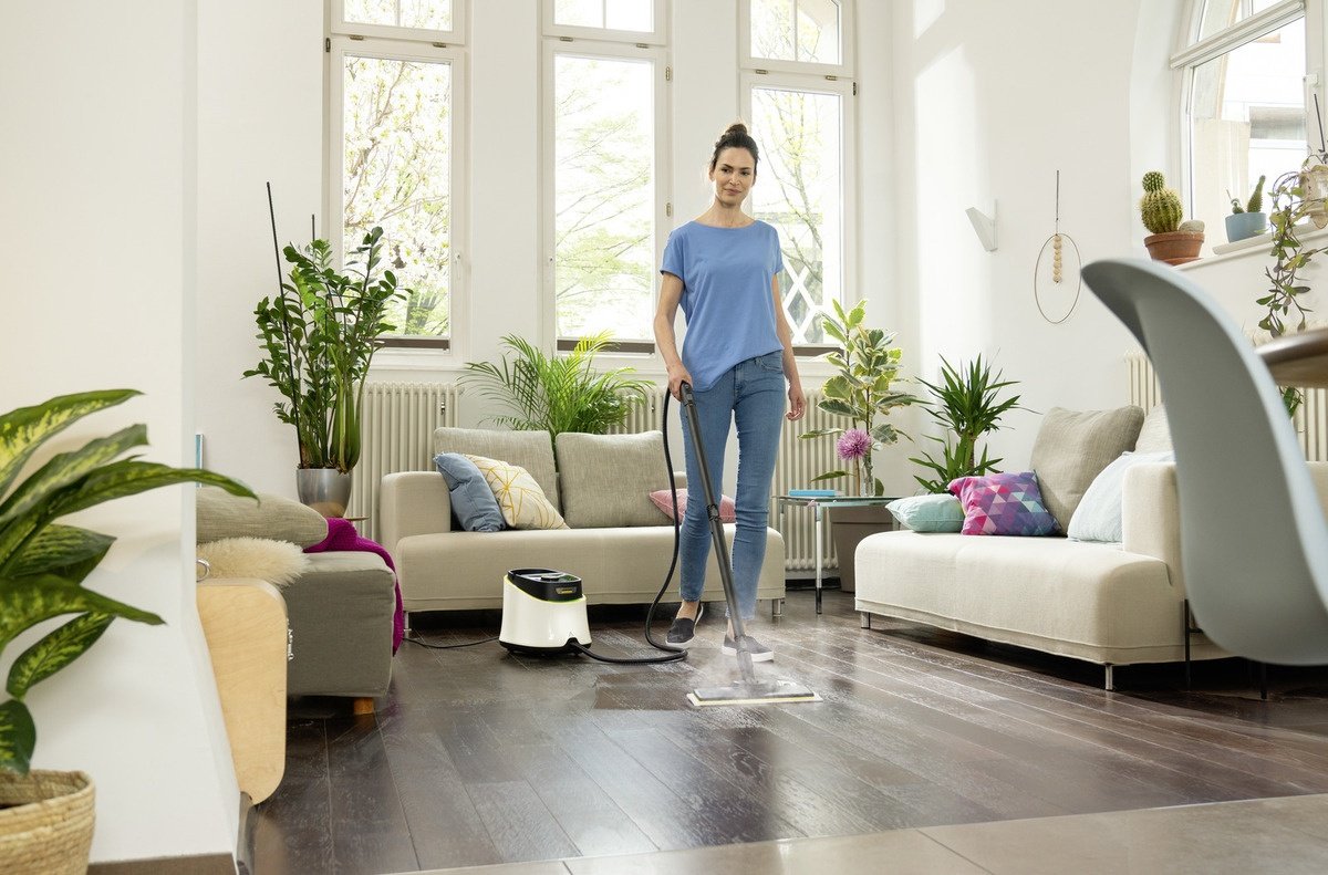 Пароочиститель Karcher SC 3 DELUXE EasyFix 1.513-430.0 белый купить,99990
