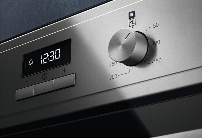 Духовой шкаф Electrolux EOF 3H40 X серебристый, черный купить,414804