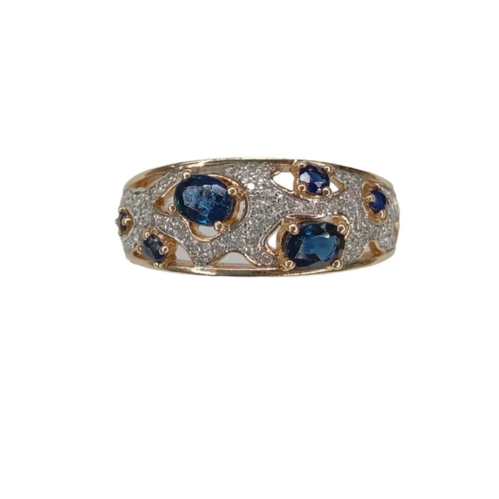Кольцо Камея 1101Р304234_18 18р 2.95гр купить,775000