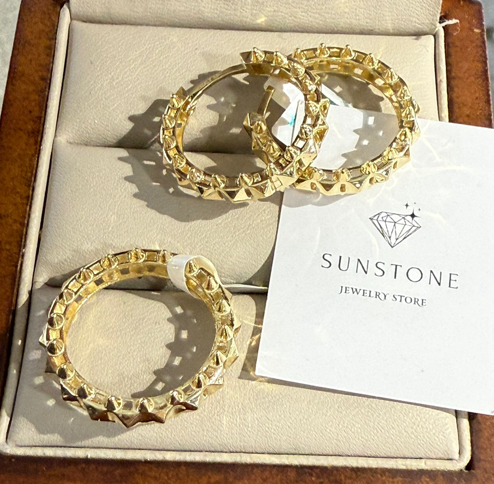 Комплект Sunstone S585 золото 9.77гр 18р купить,680000