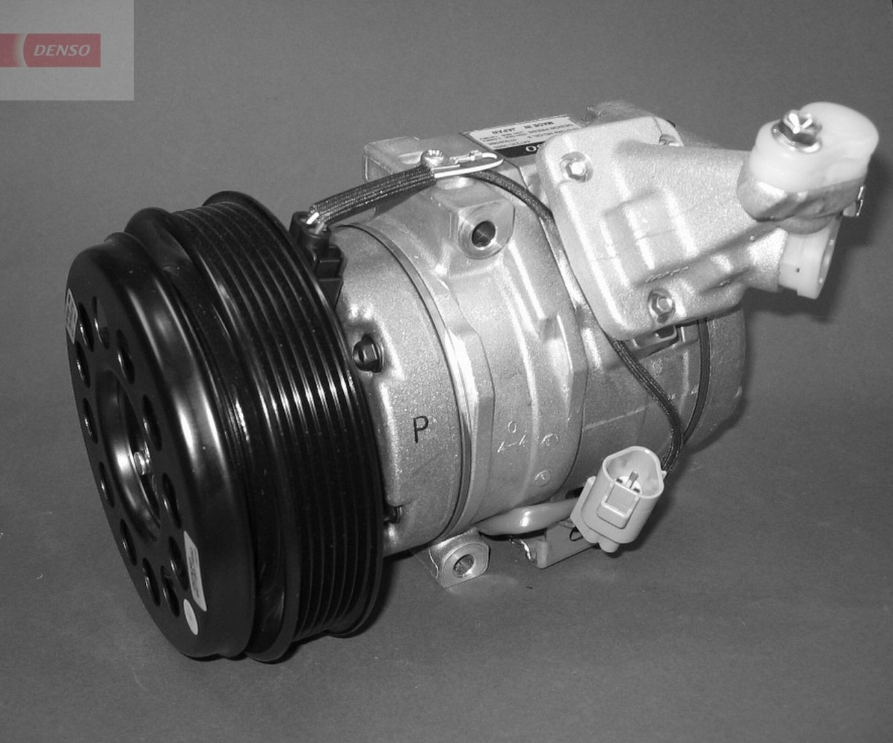 DENSO Компрессор, Кондиционер DCP50030 купить,NaN