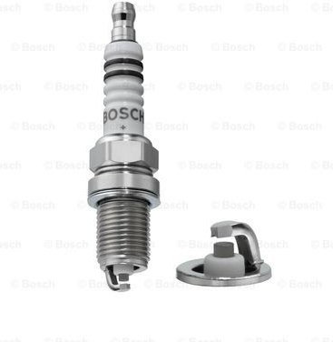 Свеча зажигания Bosch 0 242 236 561 купить,NaN