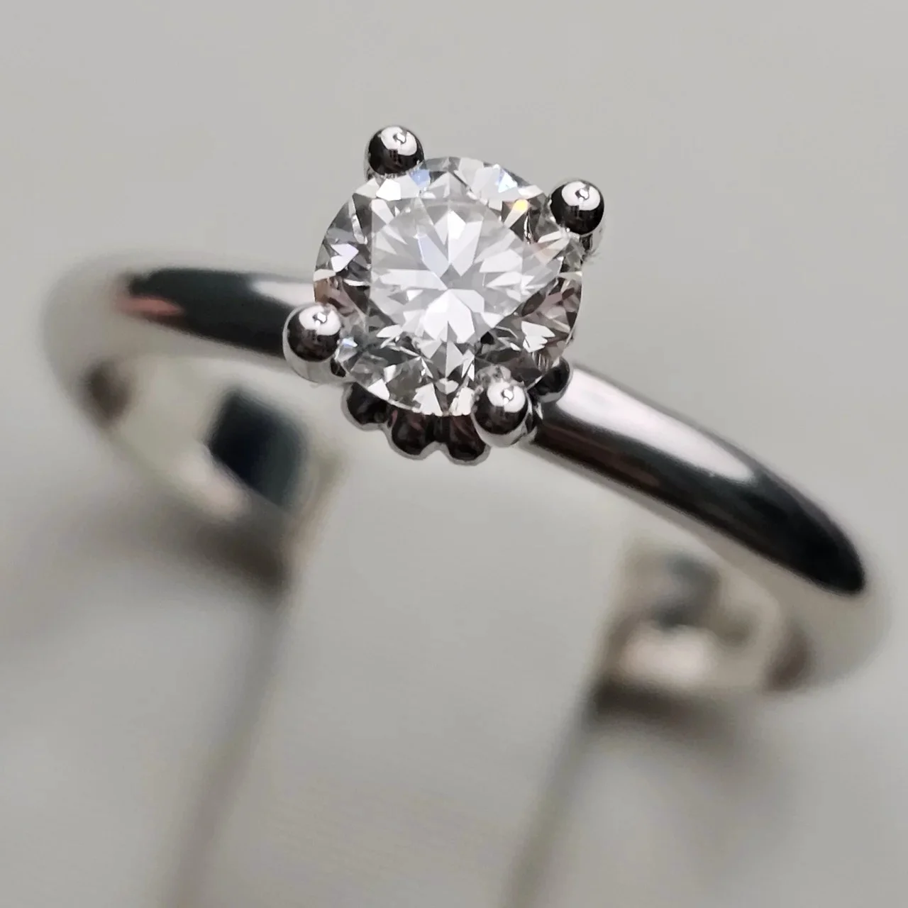 Кольцо Deimantas 116133958 0,50Ct VS2/J Good 16.8р купить,NaN