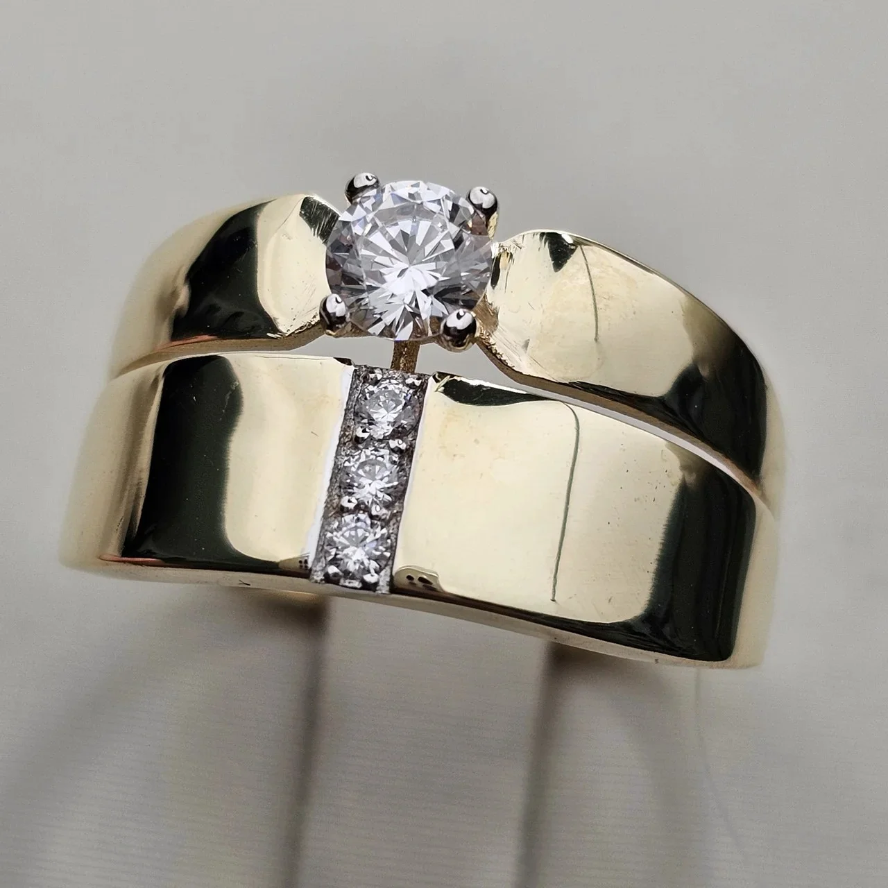 Кольцо Deimantas 116049928 19р 2.66гр  купить,NaN