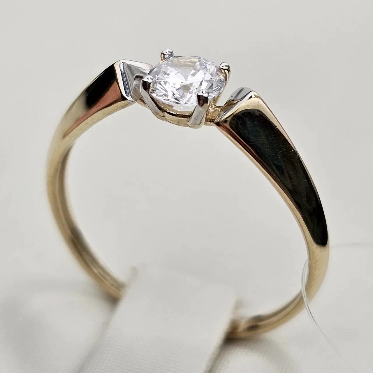 Кольцо Deimantas 116049835 16р 1.22гр  купить,NaN