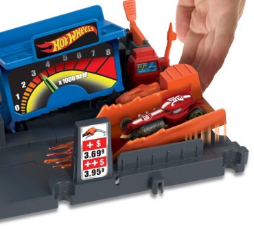 Набор Заправочная станция Hot Wheels HMD53/HKX45