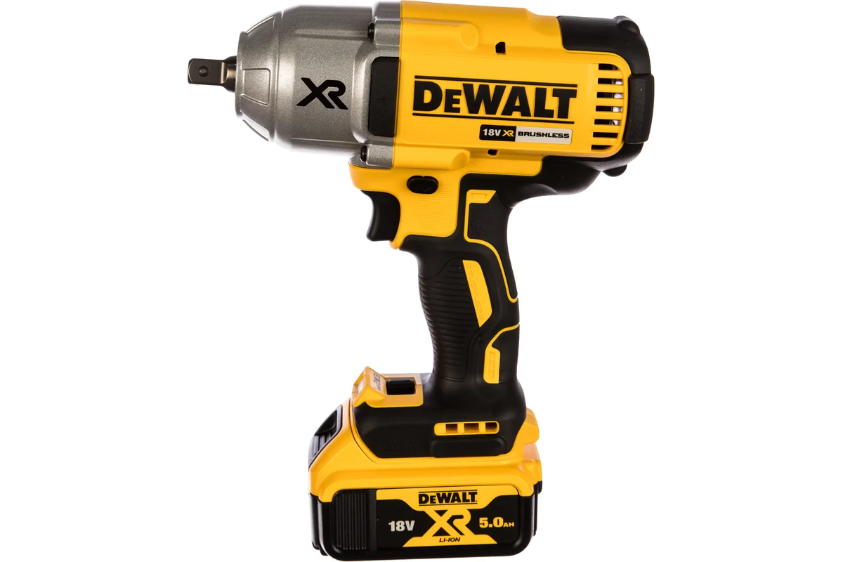 Аккумуляторный гайковерт DeWALT DCF899P2-QW 950Нм