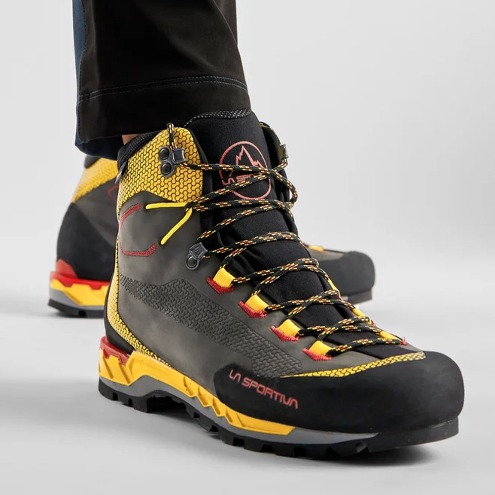 Треккинговые ботинки La Sportiva серый купить,NaN