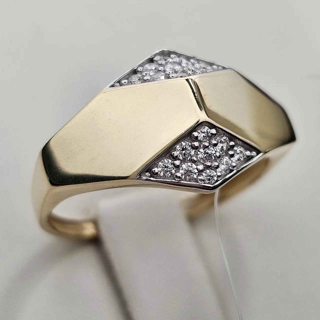Кольцо Deimantas 116050307 17р 1.77гр купить,NaN