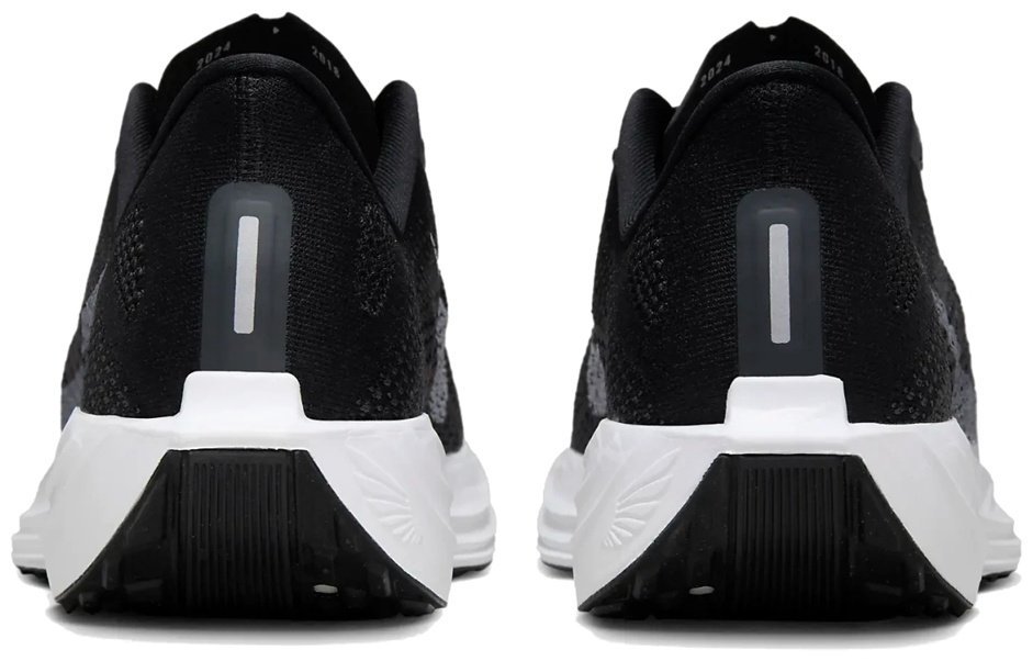 Кроссовки Nike Pegasus plus черный купить,129900