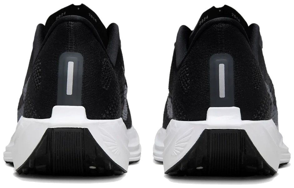 Кроссовки Nike Pegasus plus черный купить,NaN