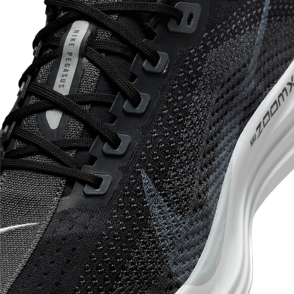 Кроссовки Nike Pegasus plus черный купить,NaN