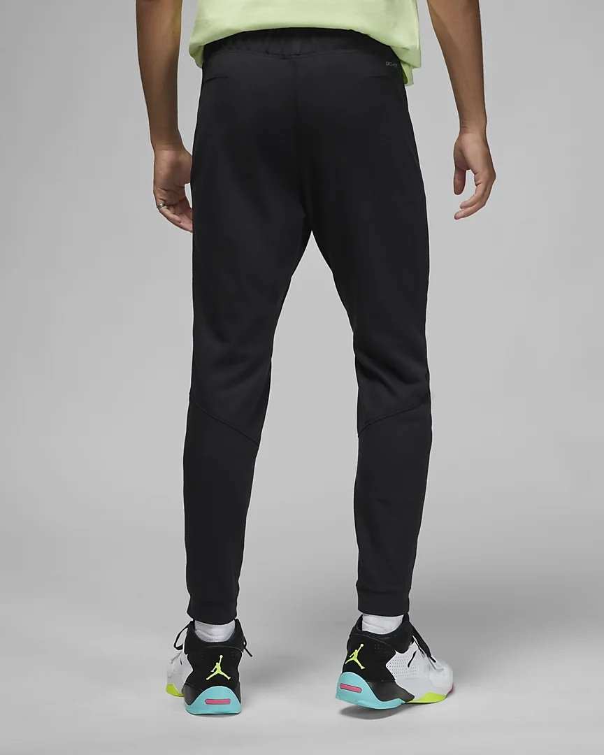 Спортивные брюки Nike черный купить,NaN