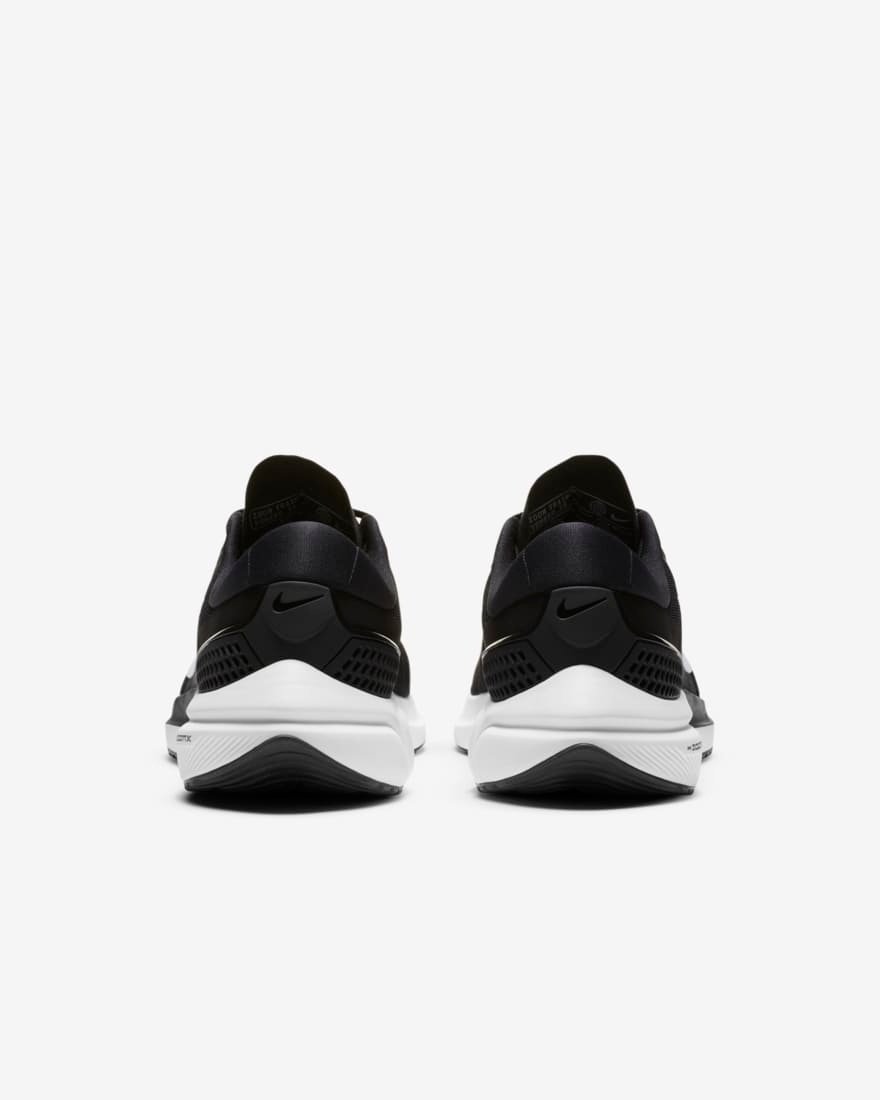Кроссовки Nike Air Zoom Vomero 15 черный купить,NaN
