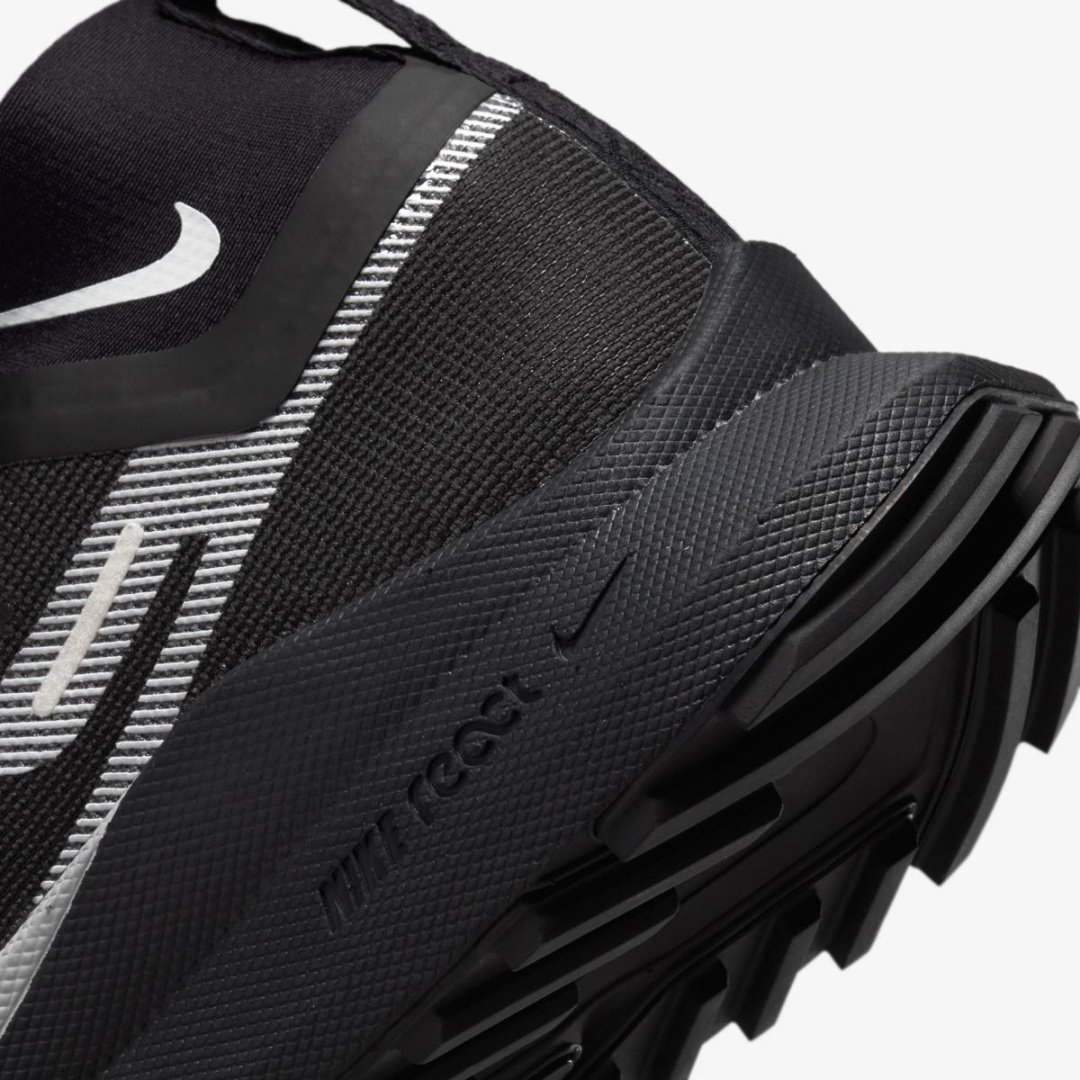 Кроссовки Nike черный купить,NaN