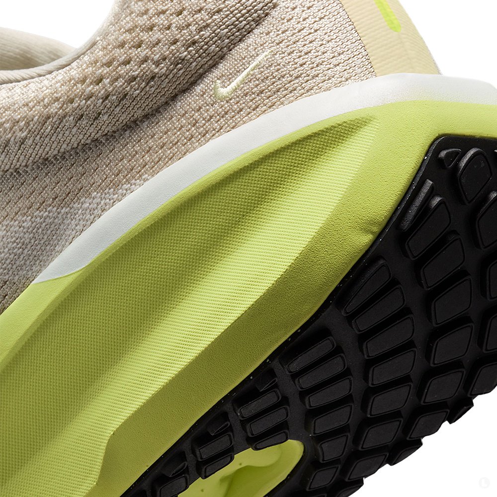 Кроссовки Nike Air winflo 11 бежевый купить,73900