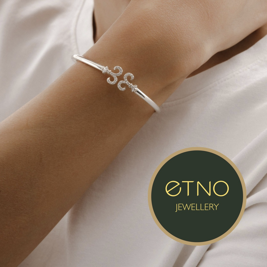 Комплект ETNO BL0501-3 серебро циркон 12г купить,NaN