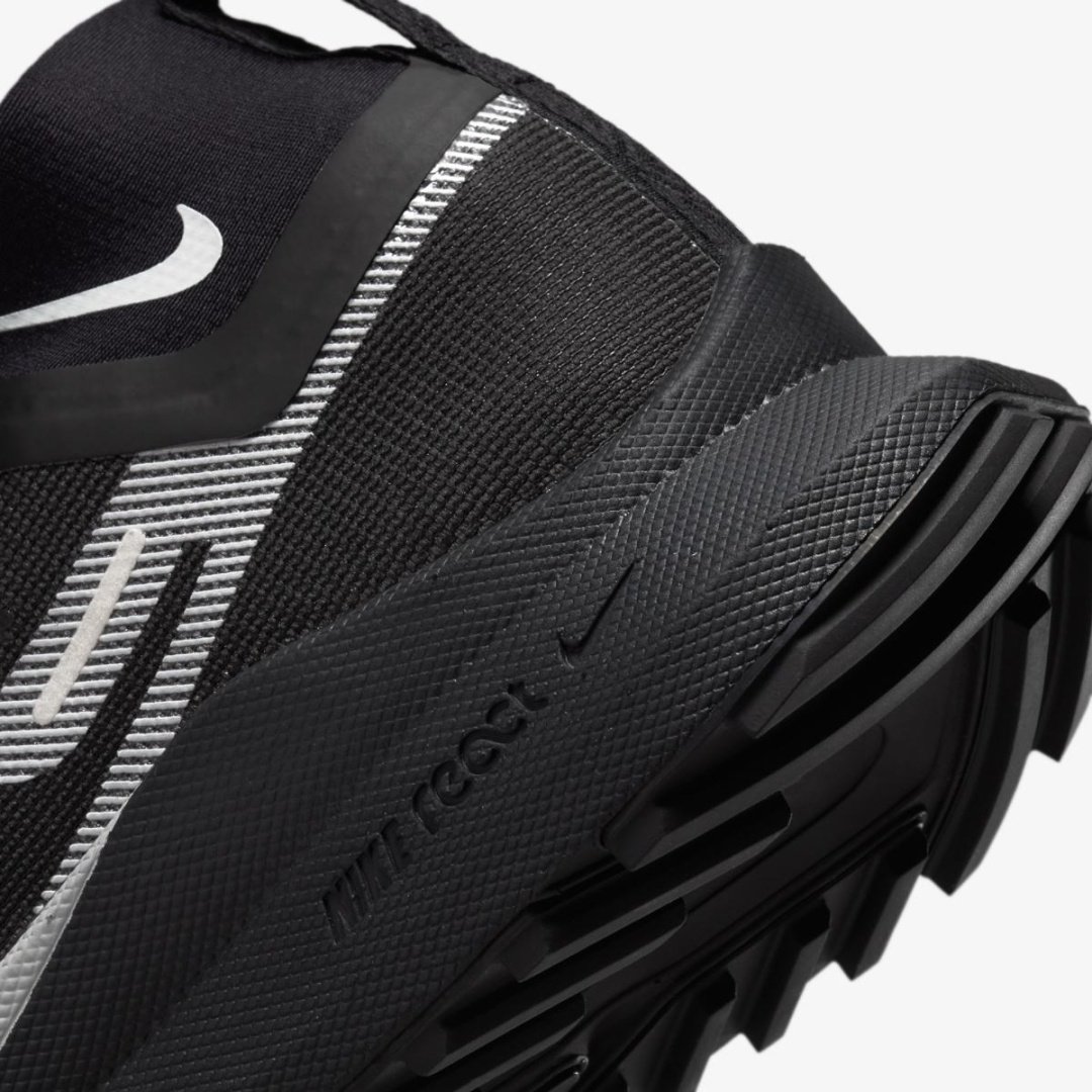 Кроссовки Nike черный купить,NaN