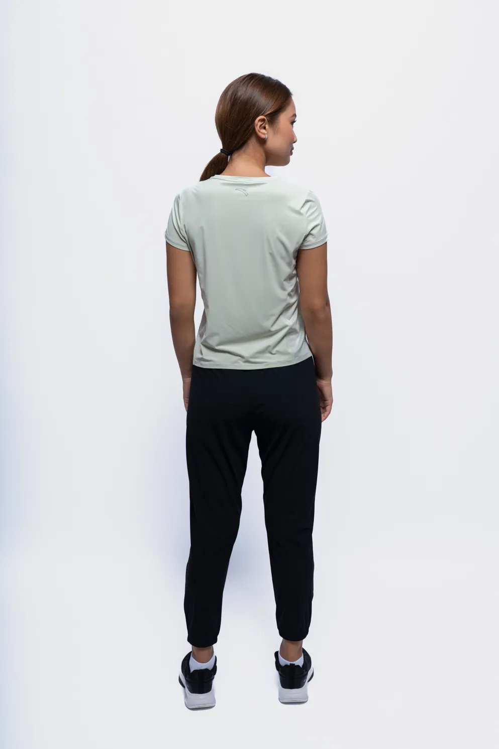 Спортивные брюки Anta 862435301-1 черные xs 42-44