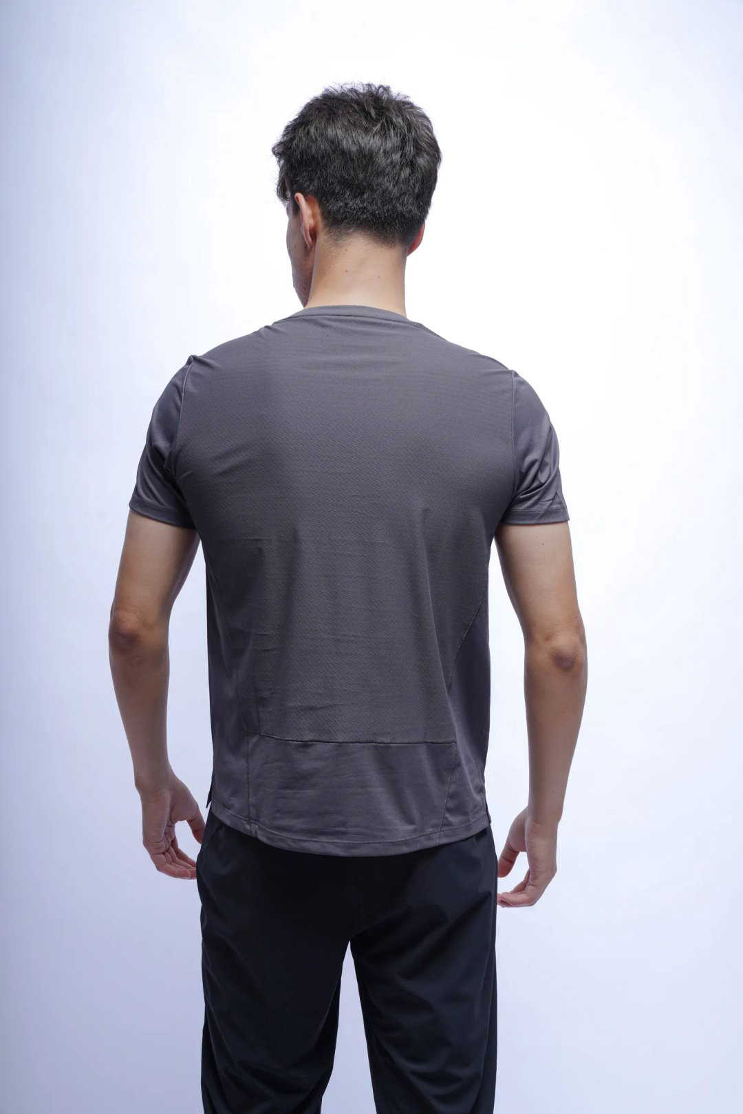 Футболка Anta 852535105-5 серые XXL 56-58 купить,NaN