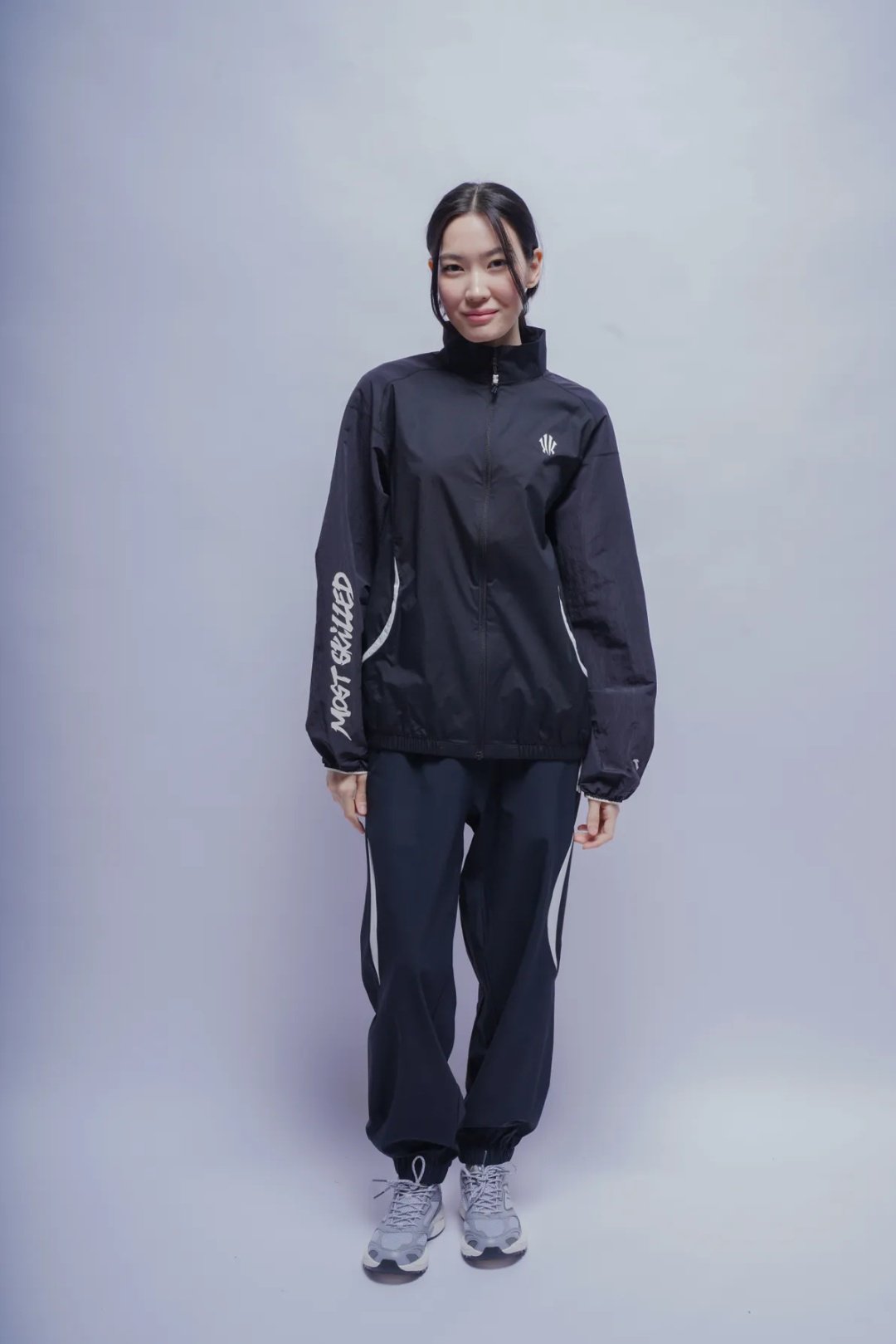 Спортивные брюки Anta 872521501-3 черные XXXL 56-58 купить,NaN