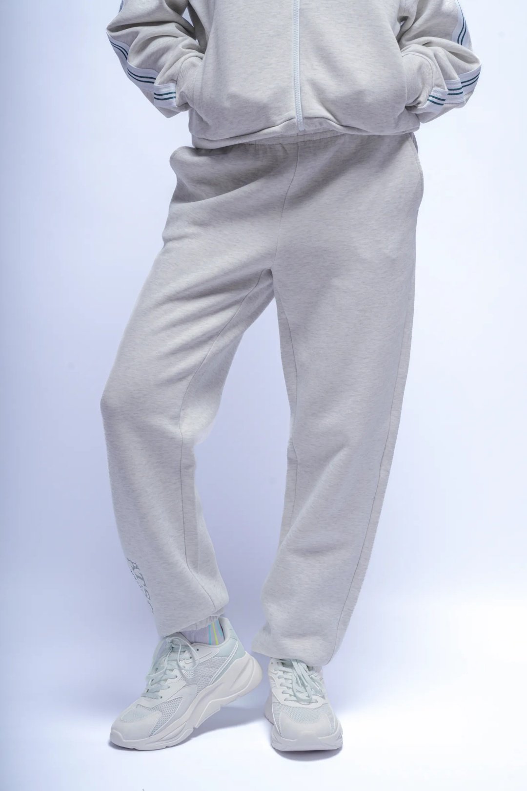 Спортивные брюки Anta 862538301-1 серые XXL 52-54
