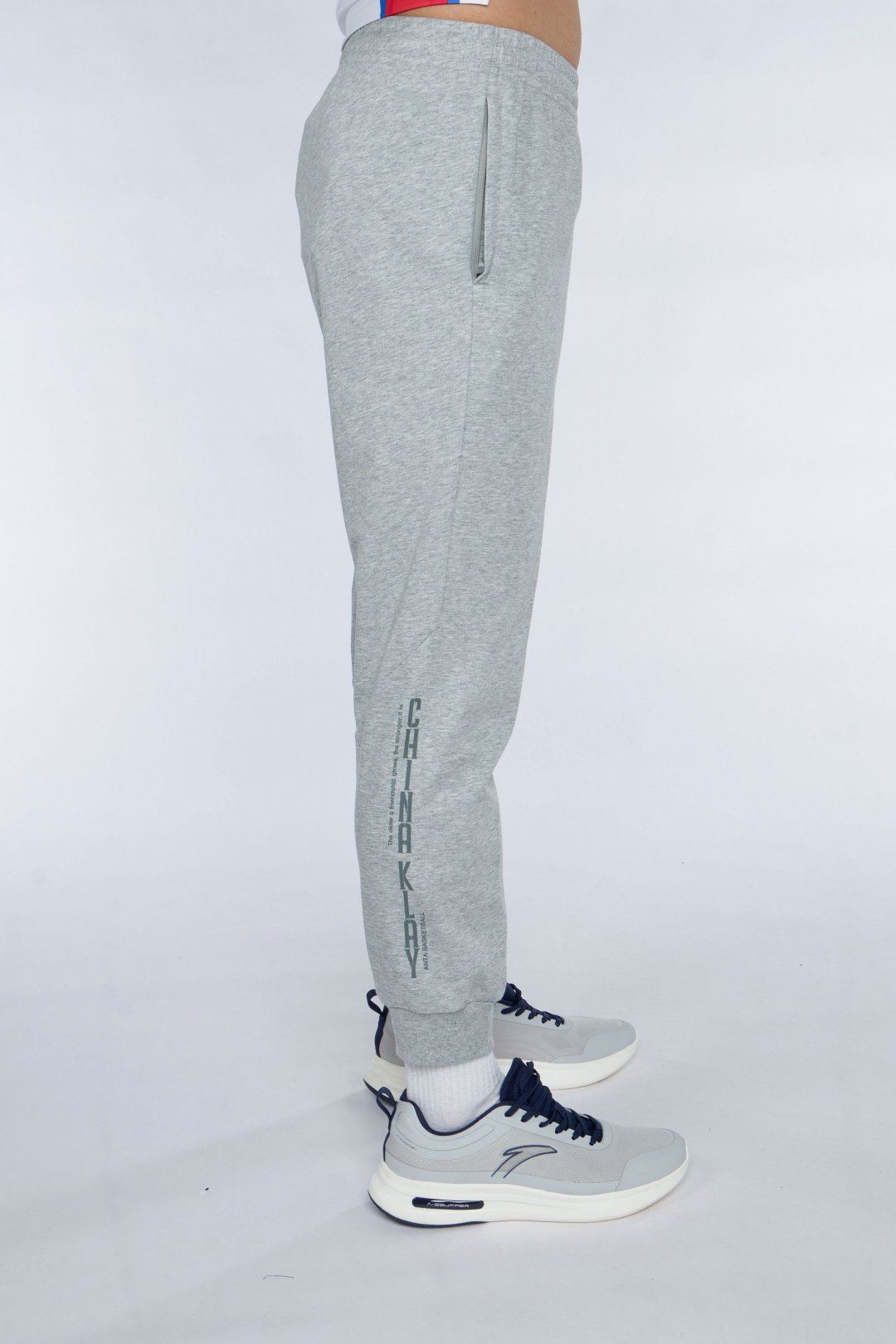 Спортивные брюки Anta 852521314-1 серые XXL 54-56 купить,NaN
