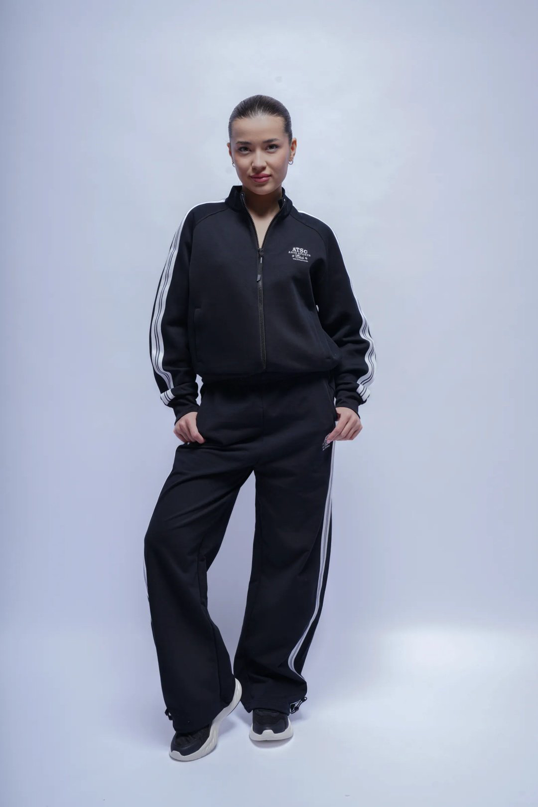 Спортивные брюки Anta 862538302-1 черные XXL купить,25190
