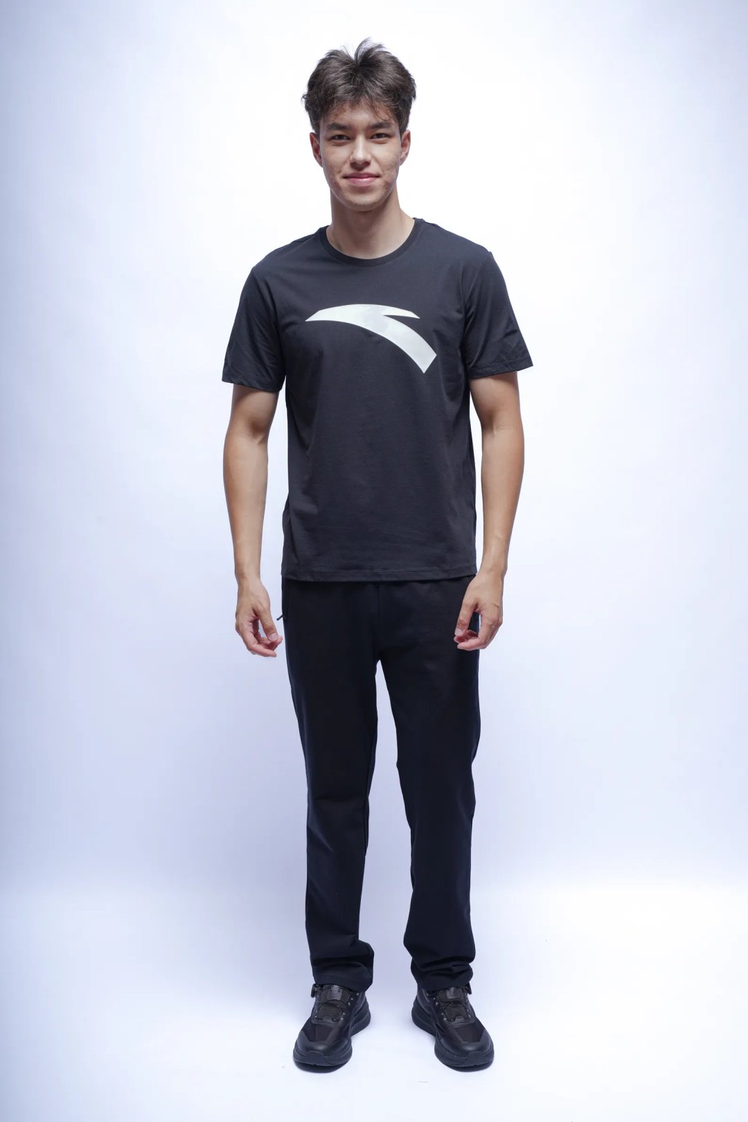 Спортивные брюки Anta 852537333L-1 черные XXL 54-56