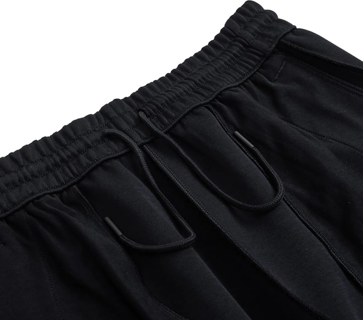 Спортивные брюки Anta 852411333-2 черные M 44-46 купить,NaN