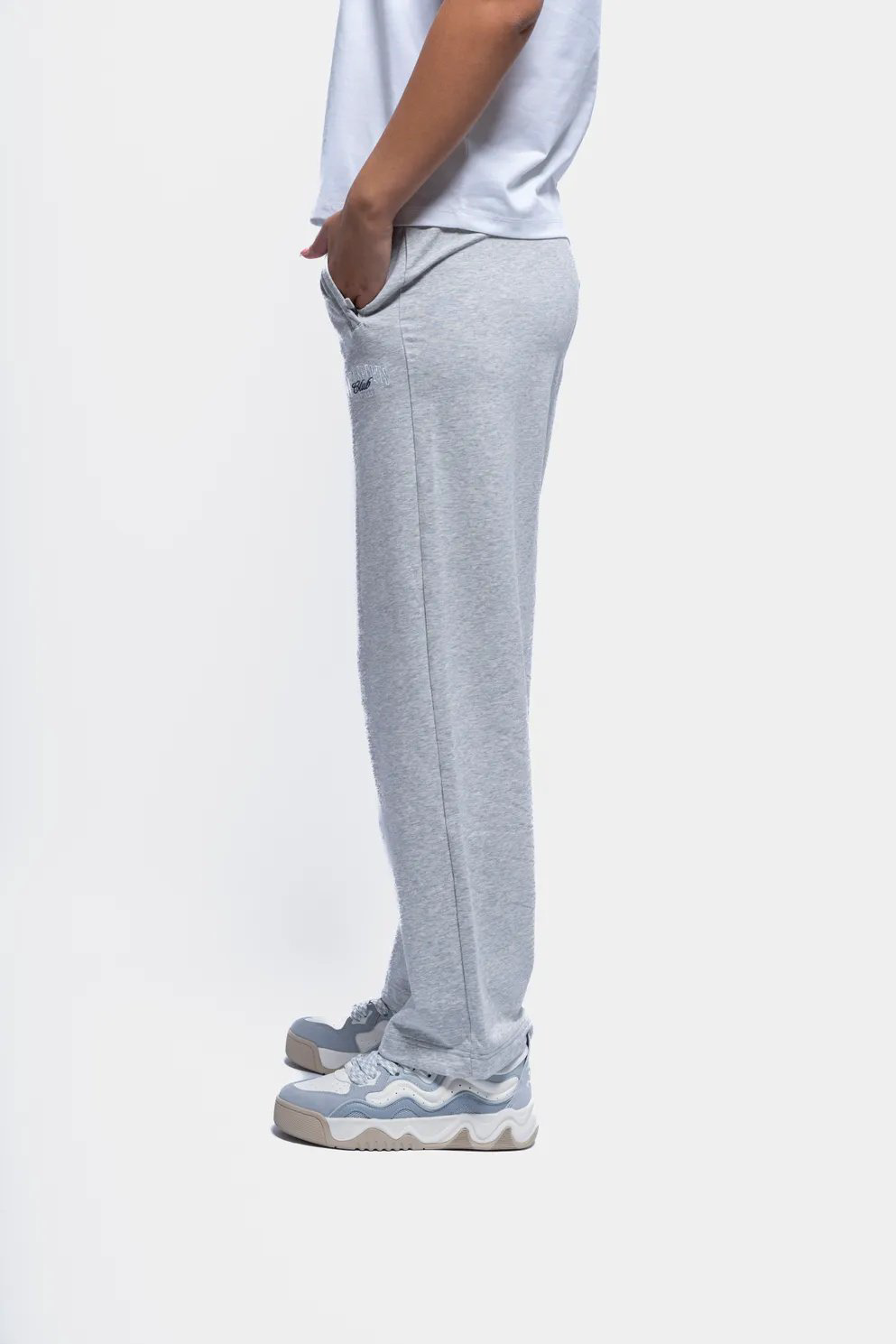 Спортивные брюки Anta 862438309-2 серые XS 42-44 купить,9797