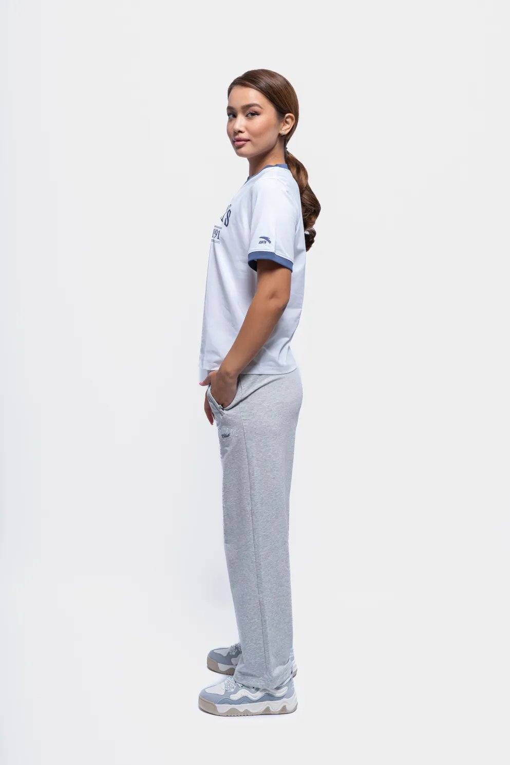 Спортивные брюки Anta 862438309-2 серые XS 42-44 купить,9797
