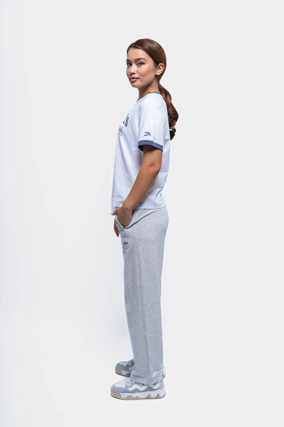 Спортивные брюки Anta 862438309-2 серые XS 42-44 купить,9797