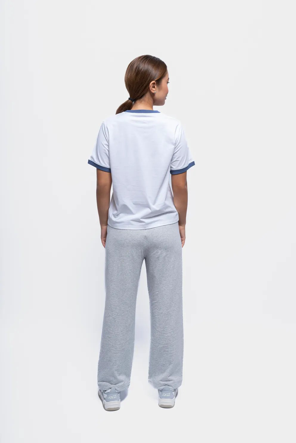 Спортивные брюки Anta 862438309-2 серые XS 42-44 купить,9797