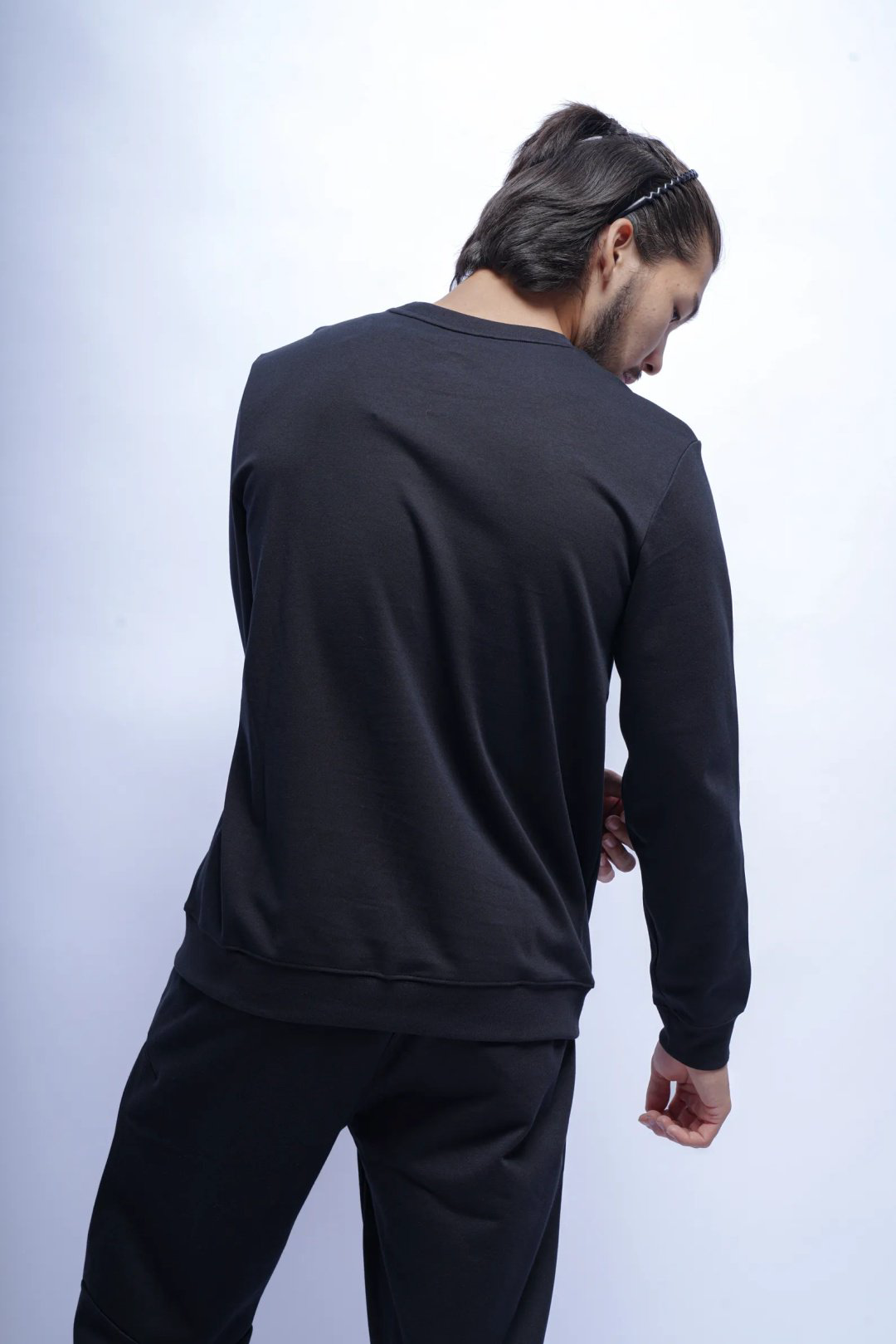 Свитшот Anta 852547707-3 черные XXXL 56-58 купить,NaN